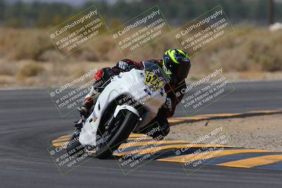 media/Apr-16-2023-CVMA (Sun) [[6bd2238b8d]]/Race 11 500 Supersport-350 Supersport/